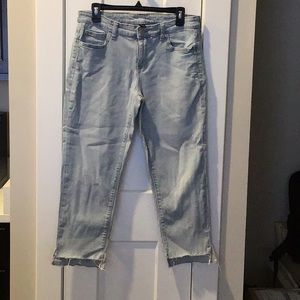 Women’s Straight Crop Coupe 3/4 Jean